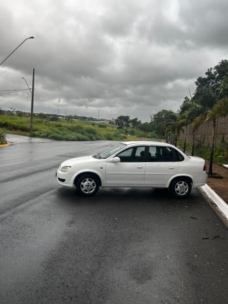 CHEVROLET Classic Sedan 1.0 4P VHCE FLEX LS, Foto 4