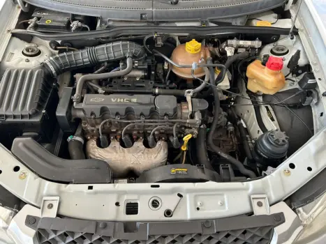 CHEVROLET Classic Sedan 1.0 4P VHCE FLEX LS, Foto 19