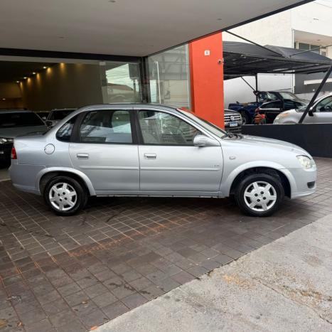 CHEVROLET Classic Sedan 1.0 4P VHCE FLEX LS, Foto 3