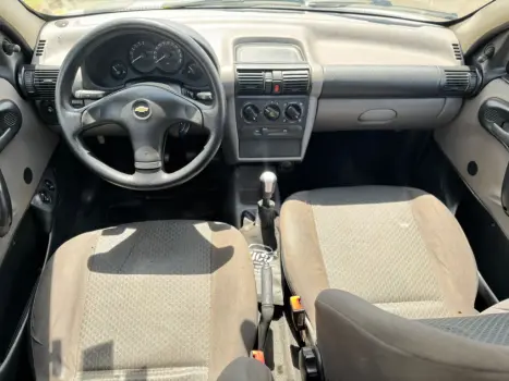 CHEVROLET Classic Sedan 1.0 4P, Foto 4