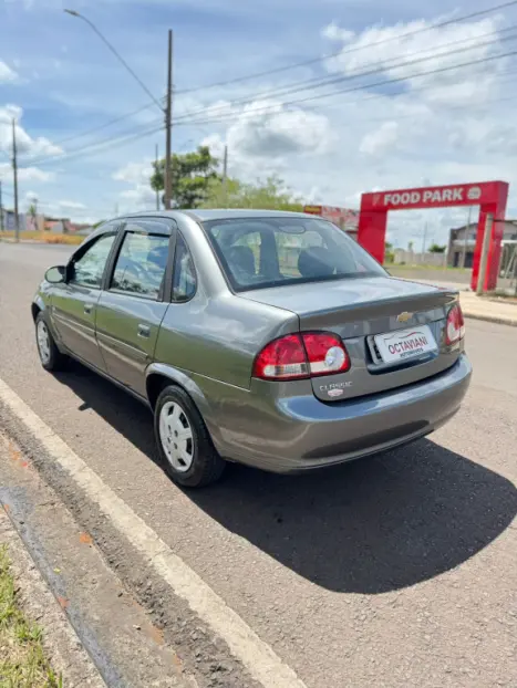 CHEVROLET Classic Sedan 1.0 4P, Foto 6