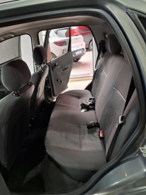 CHEVROLET Classic Sedan 1.0 4P VHCE FLEX LS, Foto 13