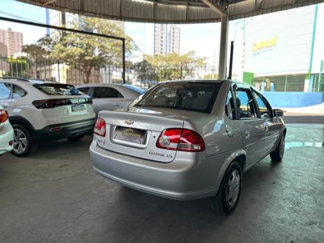 CHEVROLET Classic Sedan 1.0 4P VHCE FLEX, Foto 2