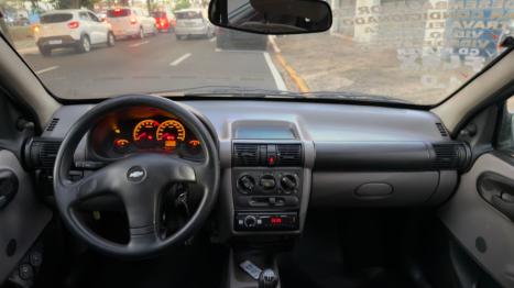 CHEVROLET Classic Sedan 1.0 4P VHCE FLEX LS, Foto 13