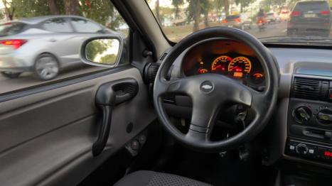 CHEVROLET Classic Sedan 1.0 4P VHCE FLEX LS, Foto 17