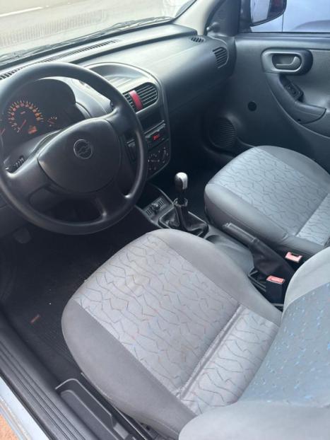 CHEVROLET Corsa Hatch 1.0 4P VHC FLEX JOY, Foto 4
