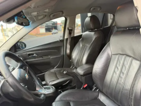 CHEVROLET Cruze Hatch 1.8 16V 4P LT SPORT6 FLEX AUTOM�TICO, Foto 11