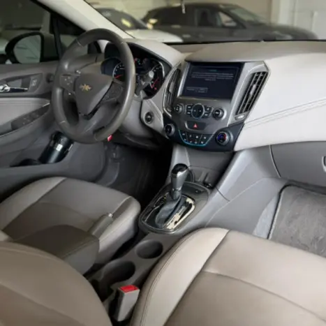 CHEVROLET Cruze Hatch 1.4 16V 4P LTZ SPORT6 TURBO FLEX AUTOM�TICO, Foto 5