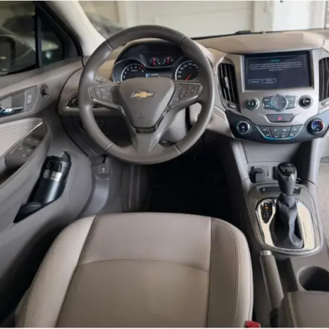 CHEVROLET Cruze Hatch 1.4 16V 4P LTZ SPORT6 TURBO FLEX AUTOM�TICO, Foto 8