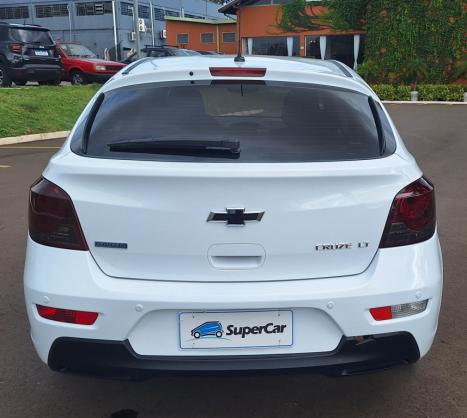 CHEVROLET Cruze Hatch 1.8 16V 4P LT SPORT6 FLEX AUTOM�TICO, Foto 4
