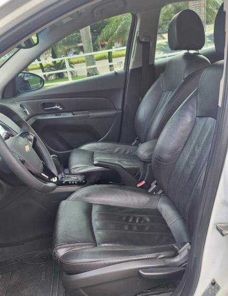 CHEVROLET Cruze Hatch 1.8 16V 4P LT SPORT6 FLEX AUTOM�TICO, Foto 7