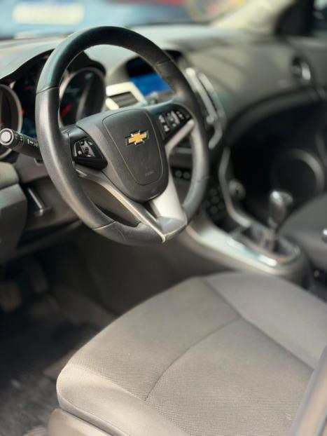 CHEVROLET Cruze Hatch 1.8 16V 4P LT SPORT FLEX, Foto 4