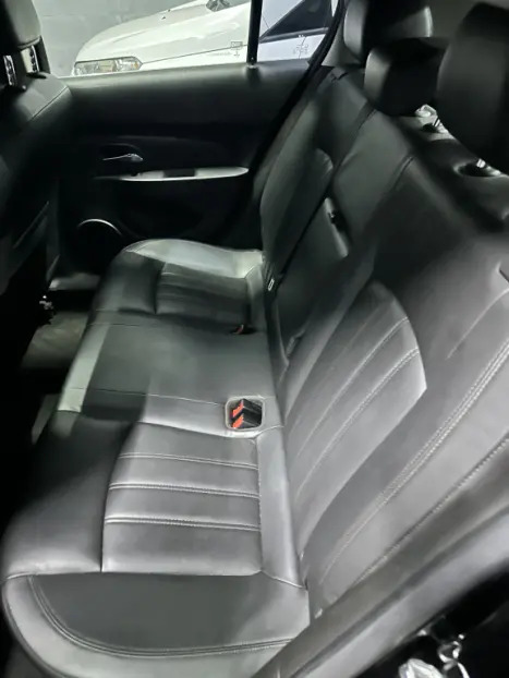 CHEVROLET Cruze Hatch 1.8 16V 4P LTZ SPORT6 FLEX AUTOM�TICO, Foto 8