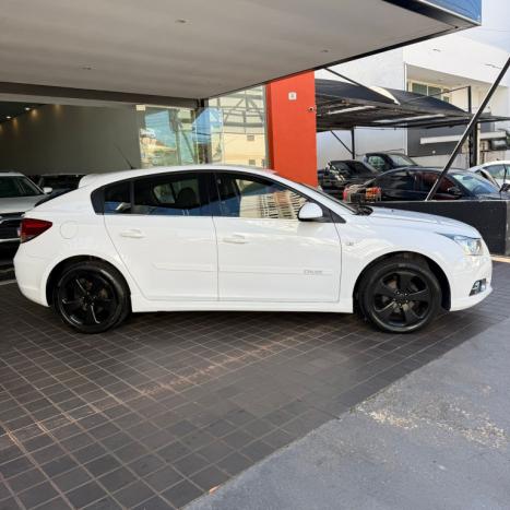 CHEVROLET Cruze Hatch 1.8 16V 4P LT SPORT FLEX AUTOM�TICO, Foto 3