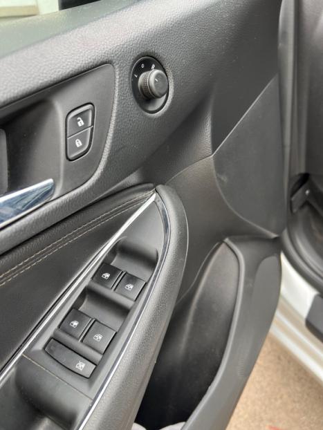 CHEVROLET Cruze Hatch 1.4 16V 4P LT SPORT6 TURBO FLEX AUTOM�TICO, Foto 2