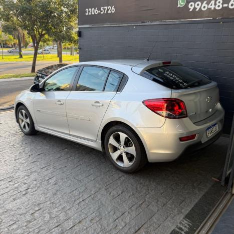 CHEVROLET Cruze Hatch 1.8 16V 4P LT SPORT6 FLEX AUTOM�TICO, Foto 4