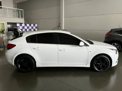 CHEVROLET Cruze Hatch 1.8 16V 4P LT SPORT6 FLEX AUTOM�TICO, Foto 10