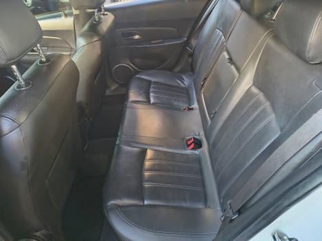 CHEVROLET Cruze Hatch 1.8 16V 4P LT SPORT6 FLEX AUTOM�TICO, Foto 3
