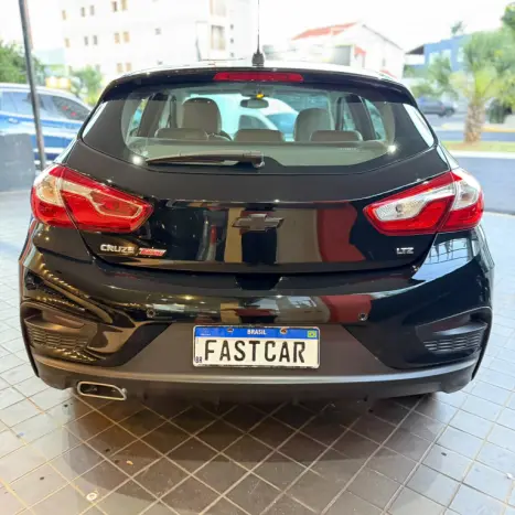 CHEVROLET Cruze Hatch 1.4 16V 4P LTZ SPORT6 TURBO FLEX AUTOM�TICO, Foto 8
