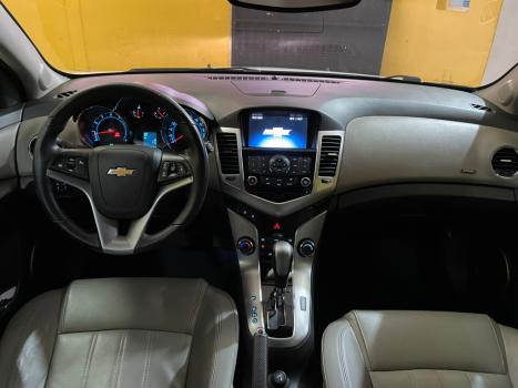 CHEVROLET Cruze Sedan 1.8 16V 4P LTZ ECOTEC FLEX AUTOMÁTICO, Foto 8 CHEVROLET Cruze Sedan 1.8 16V 4P LTZ ECOTEC FLEX AUTOMÁTICO, Foto 8