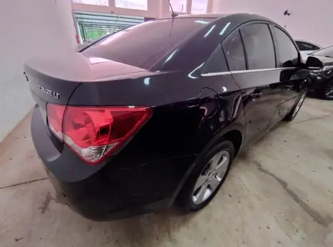 CHEVROLET Cruze Sedan 1.8 16V 4P LT ECOTEC FLEX AUTOMÁTICO, Foto 5 CHEVROLET Cruze Sedan 1.8 16V 4P LT ECOTEC FLEX AUTOMÁTICO, Foto 5