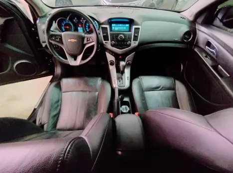 CHEVROLET Cruze Sedan 1.8 16V 4P LT ECOTEC FLEX AUTOMÁTICO, Foto 7 CHEVROLET Cruze Sedan 1.8 16V 4P LT ECOTEC FLEX AUTOMÁTICO, Foto 7