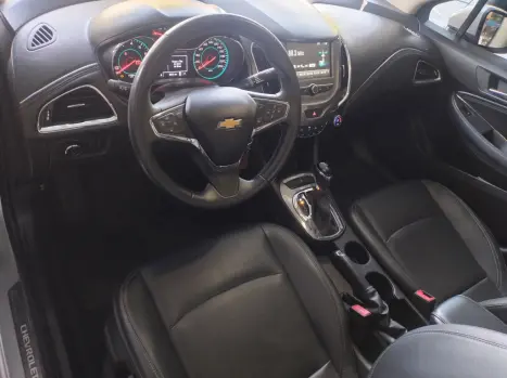 CHEVROLET Cruze Sedan 1.4 16V 4P LT FLEX TURBO AUTOMÁTICO, Foto 8 CHEVROLET Cruze Sedan 1.4 16V 4P LT FLEX TURBO AUTOMÁTICO, Foto 8