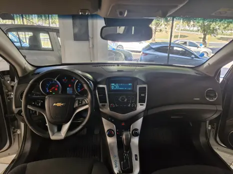 CHEVROLET Cruze Sedan 1.8 16V 4P LT ECOTEC FLEX AUTOMTICO, Foto 11