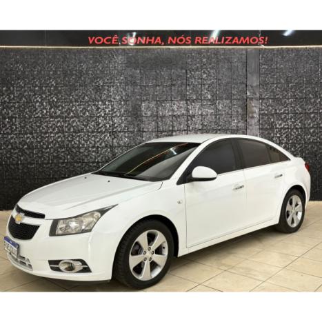 CHEVROLET Cruze Sedan 1.8 16V 4P LT ECOTEC FLEX AUTOMÁTICO, Foto 2 CHEVROLET Cruze Sedan 1.8 16V 4P LT ECOTEC FLEX AUTOMÁTICO, Foto 2