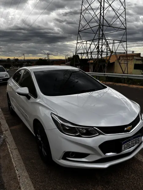 CHEVROLET Cruze Sedan 1.4 16V 4P LT FLEX TURBO AUTOMÁTICO, Foto 5 CHEVROLET Cruze Sedan 1.4 16V 4P LT FLEX TURBO AUTOMÁTICO, Foto 5