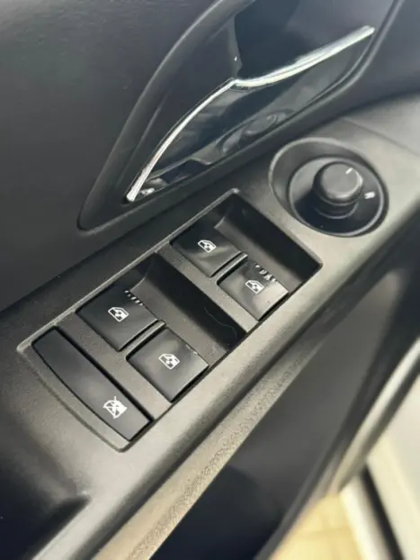 CHEVROLET Cruze Sedan 1.8 16V 4P LT ECOTEC FLEX AUTOM�TICO, Foto 13