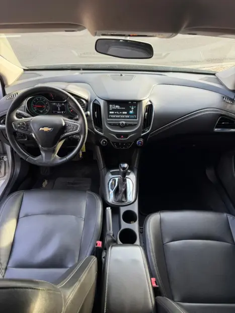CHEVROLET Cruze Sedan 1.4 16V 4P LT FLEX TURBO AUTOM�TICO, Foto 4