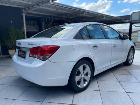 CHEVROLET Cruze Sedan 1.8 16V 4P LTZ ECOTEC FLEX AUTOM�TICO, Foto 5