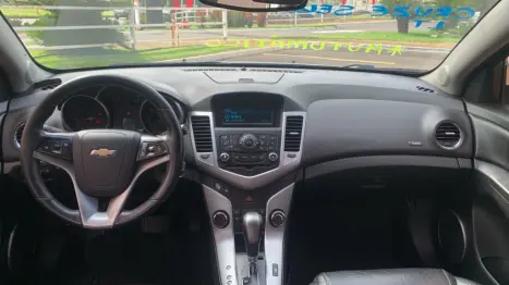 CHEVROLET Cruze Sedan 1.8 16V 4P LT ECOTEC FLEX AUTOM�TICO, Foto 11