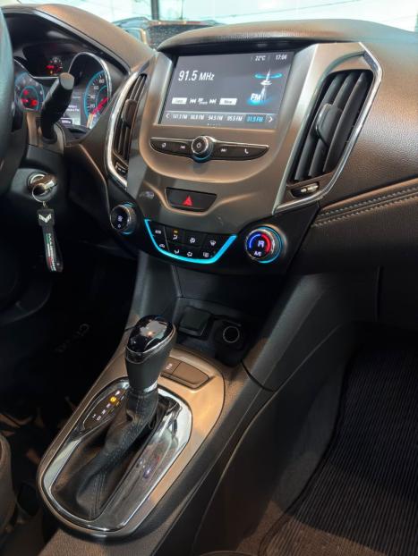 CHEVROLET Cruze Sedan 1.4 16V 4P LT FLEX TURBO AUTOM�TICO, Foto 14