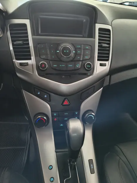 CHEVROLET Cruze Sedan 1.8 16V 4P LT ECOTEC FLEX AUTOM�TICO, Foto 4