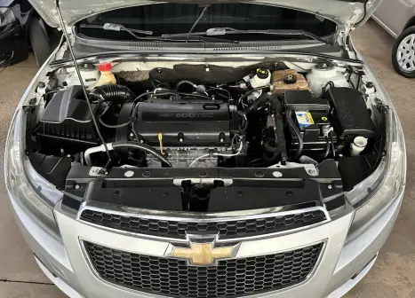 CHEVROLET Cruze Sedan 1.8 16V 4P LT ECOTEC FLEX AUTOM�TICO, Foto 9