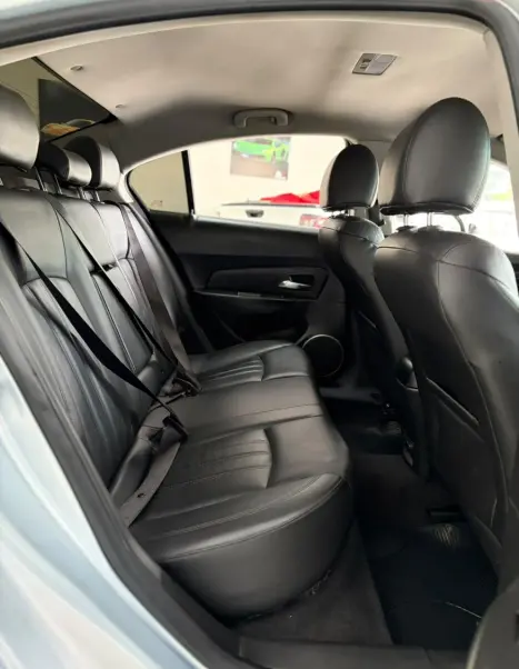 CHEVROLET Cruze Sedan 1.8 16V 4P LT ECOTEC FLEX AUTOMÁTICO, Foto 9