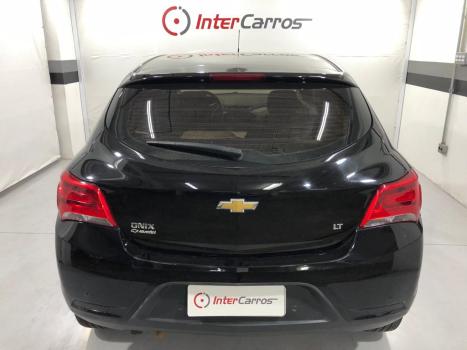 CHEVROLET Onix Hatch 1.4 4P FLEX LT, Foto 5