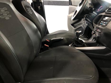 CHEVROLET Onix Hatch 1.4 4P FLEX LT, Foto 14