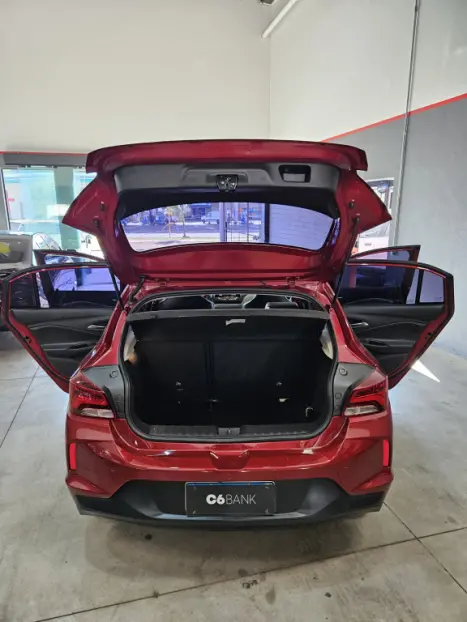 CHEVROLET Onix Hatch 1.0 12V 4P FLEX PREMIER TURBO AUTOMÁTICO, Foto 7 CHEVROLET Onix Hatch 1.0 12V 4P FLEX PREMIER TURBO AUTOMÁTICO, Foto 7