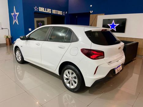 CHEVROLET Onix Hatch 1.0 12V 4P FLEX LT TURBO, Foto 2