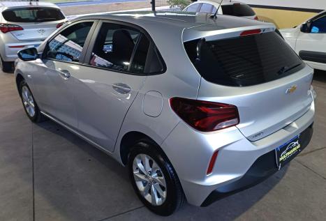 CHEVROLET Onix Hatch 1.0 4P FLEX LT PLUS, Foto 4 CHEVROLET Onix Hatch 1.0 4P FLEX LT PLUS, Foto 4