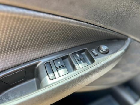 CHEVROLET Onix Hatch 1.0 4P FLEX LT, Foto 15 CHEVROLET Onix Hatch 1.0 4P FLEX LT, Foto 15