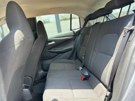 CHEVROLET Onix Hatch 1.0 4P FLEX LT, Foto 18 CHEVROLET Onix Hatch 1.0 4P FLEX LT, Foto 18