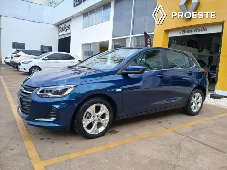 CHEVROLET Onix Hatch 1.0 12V 4P FLEX PREMIER TURBO AUTOM�TICO, Foto 2