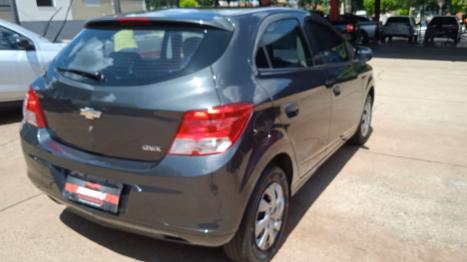CHEVROLET Onix Hatch 1.0 4P FLEX LS, Foto 4 CHEVROLET Onix Hatch 1.0 4P FLEX LS, Foto 4