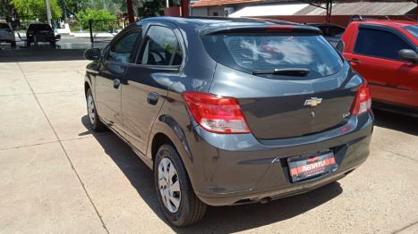 CHEVROLET Onix Hatch 1.0 4P FLEX LS, Foto 5 CHEVROLET Onix Hatch 1.0 4P FLEX LS, Foto 5