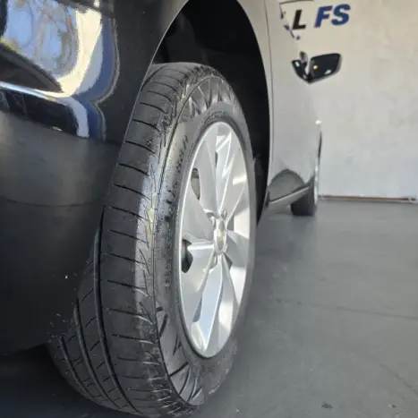 CHEVROLET Onix Hatch 1.0 4P FLEX LT, Foto 8 CHEVROLET Onix Hatch 1.0 4P FLEX LT, Foto 8