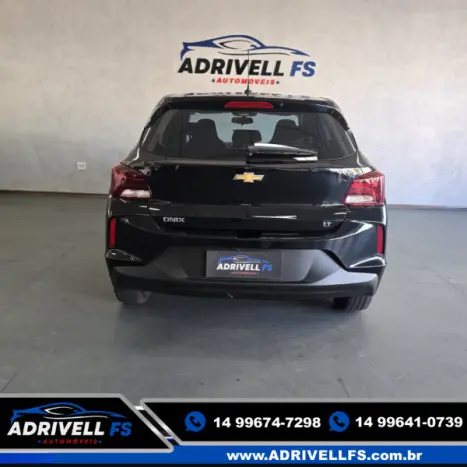 CHEVROLET Onix Hatch 1.0 4P FLEX LT, Foto 14 CHEVROLET Onix Hatch 1.0 4P FLEX LT, Foto 14